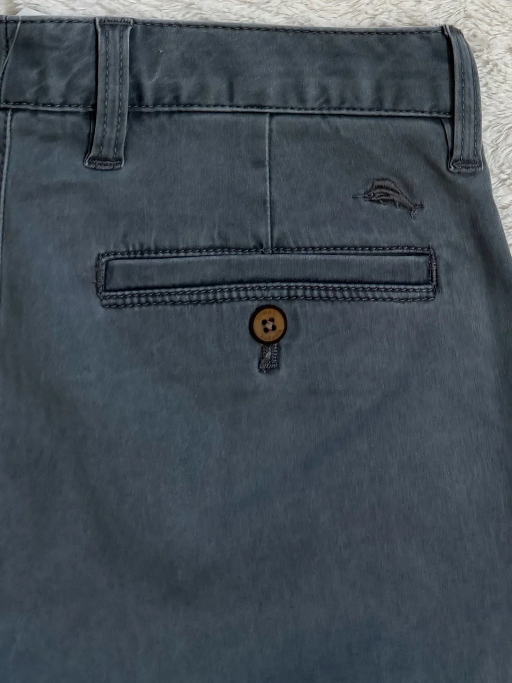 Tommy Bahama Boracay Chino 7-Inch Shorts IN Fog Gray NWT